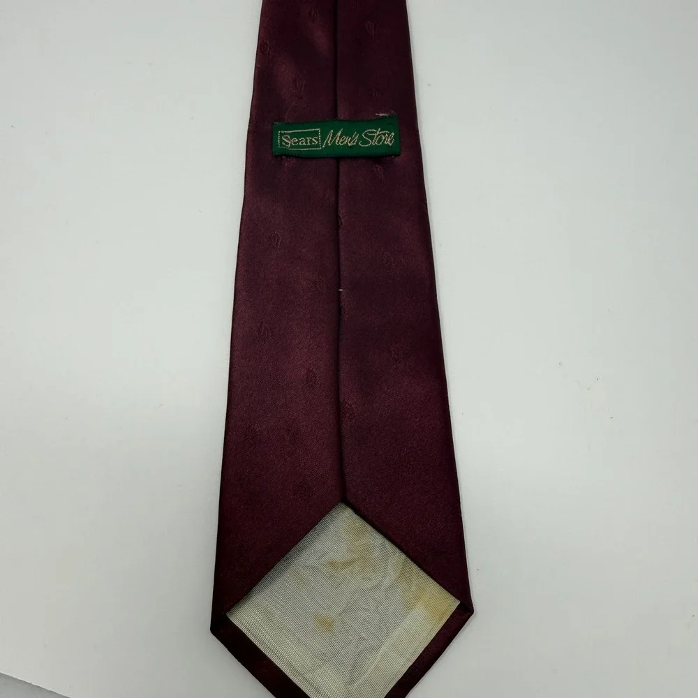 Sears Mens Store Burgundy Jacquard Crest Silk Blend Vintage Necktie Retro USA
